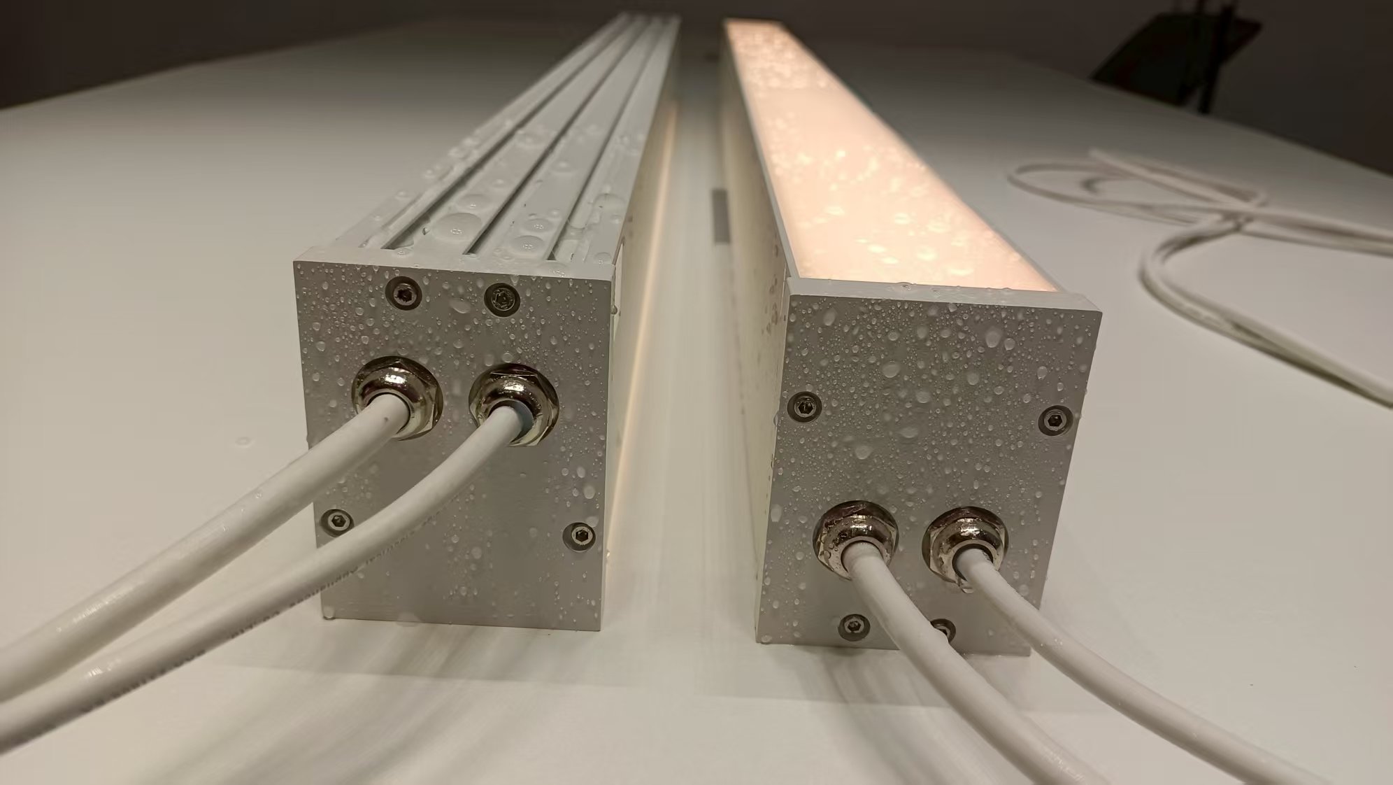 LED Linear Light Feature 2