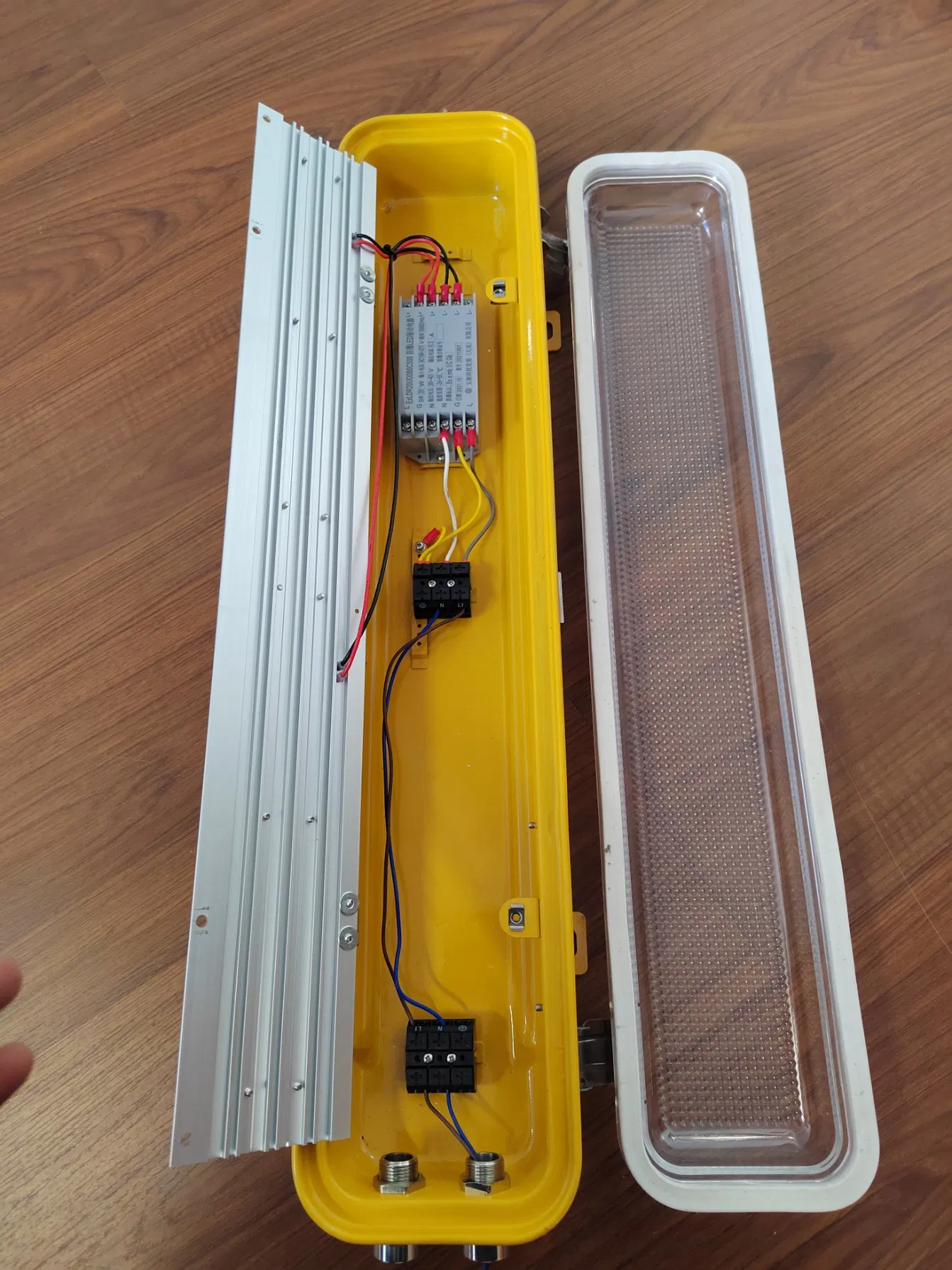 LED Emergency Explosion-Proof Tri-Proof Lamp 30W 40W 60W 4FT