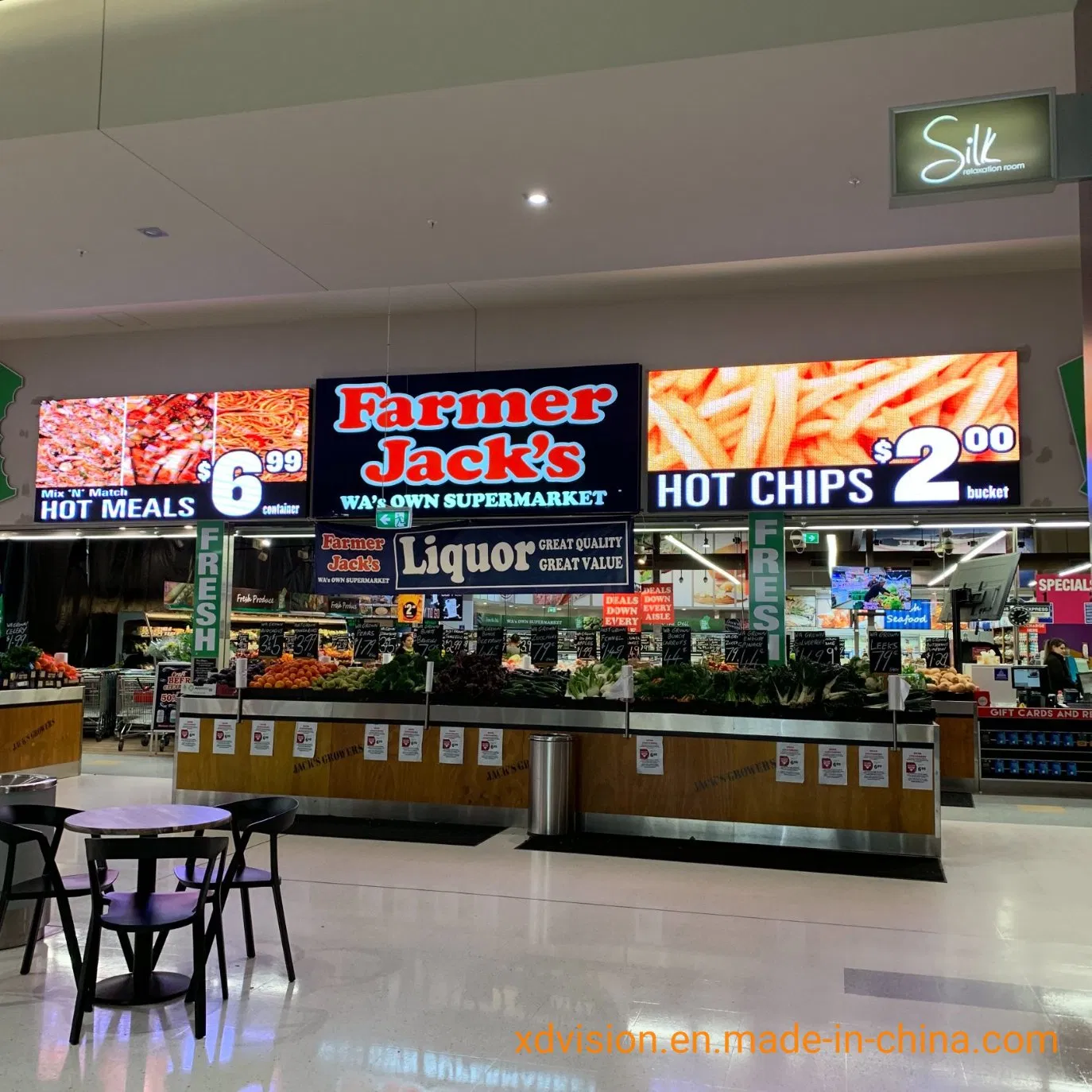 Indoor SMD RGB Full Color Fine Pitch 600*337.5*38mm 16: 9 Video Wall LED Display