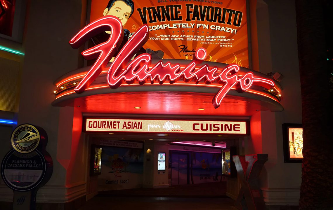 3D P8 LED Video Wall Flexible Curve LED Screen to Play Commercial Advertising Outdoor Advertising LED Display Screen