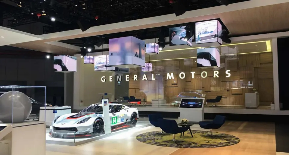 Shopping Mall Glass Window Advertising Screen Interior P3.91 LED Transparent Screen Display