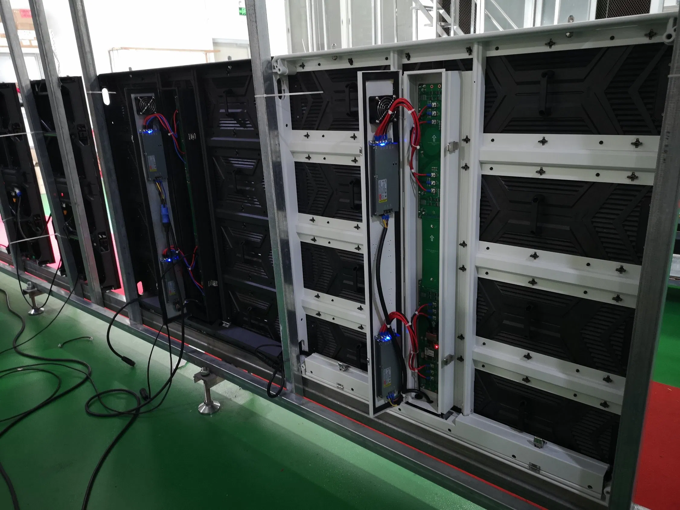 P3.91/P4.81 /P6.25/P7.8 Outdoor Front Service Alumium LED Display