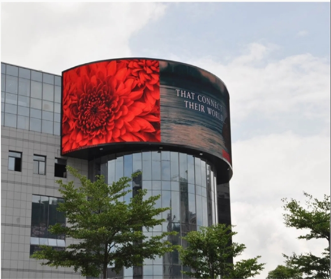 Outdoor Naked Eye 3D Video Wall P6.67 P8 P10 Waterproof Advertising LED Screen Large Stand Digital Billboard Outdoor LED Display