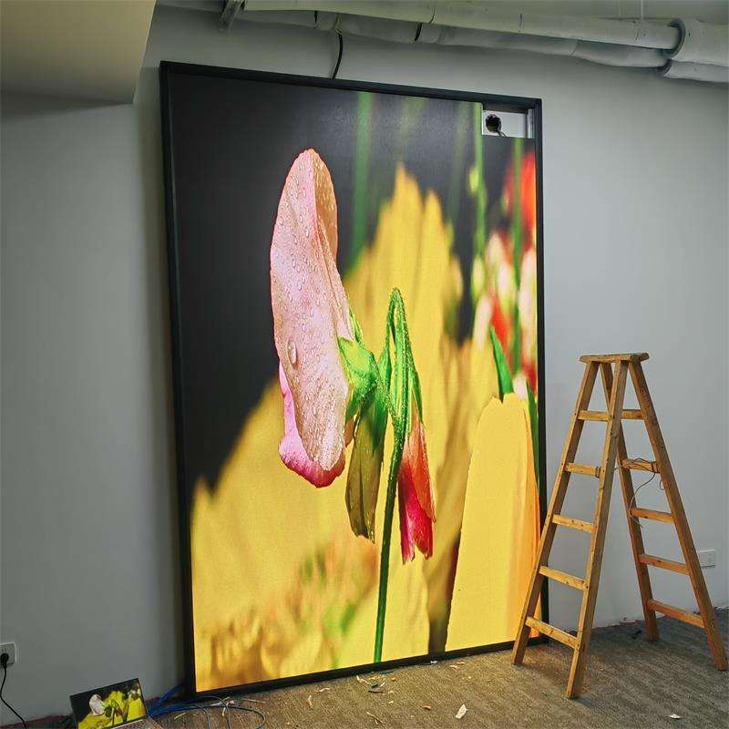 Football Live Screen P2 LED Display Panel Full Color Front Service LED Module Indoor Display Screen 39.76X20.87inch Home TV