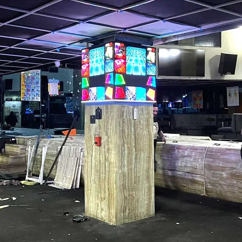 Front Service P3.91 Indoor Fixed Square Pillar Cube Video Wall LED Screen Display