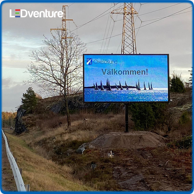 Waterproof P8 Outdoor Advertising 3D Naked Eye LED Screen Display for Advertising