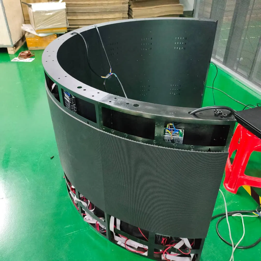 P2.5 Indoor Soft Module Curve LED Display for The Shopping Mall
