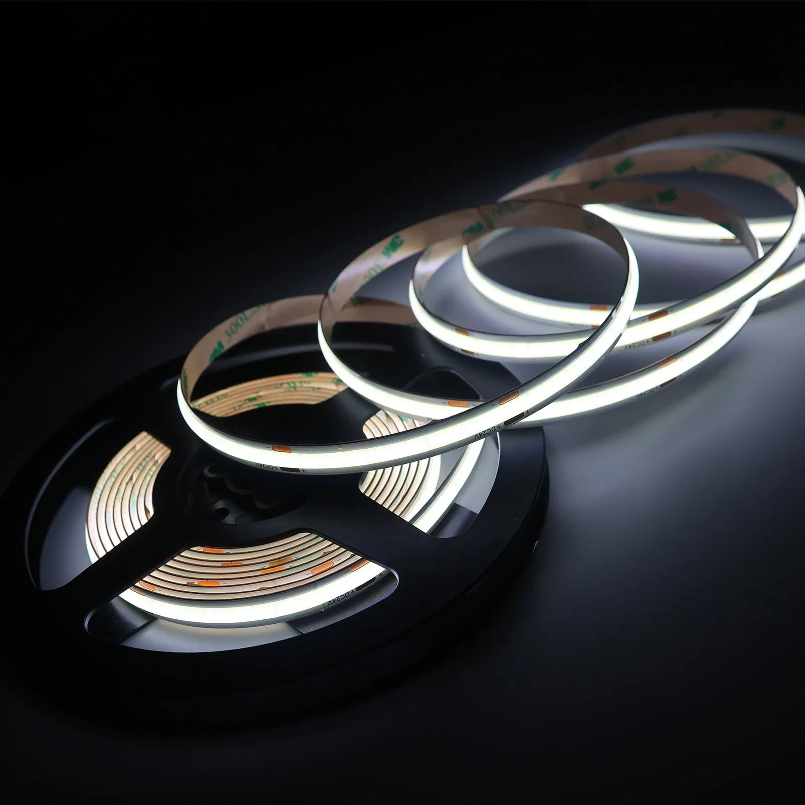 OEM ODM High-Density COB LED Strips 320/480/528 LEDs/m COB LED Light Strip 12/24V IP20/IP65/IP67
