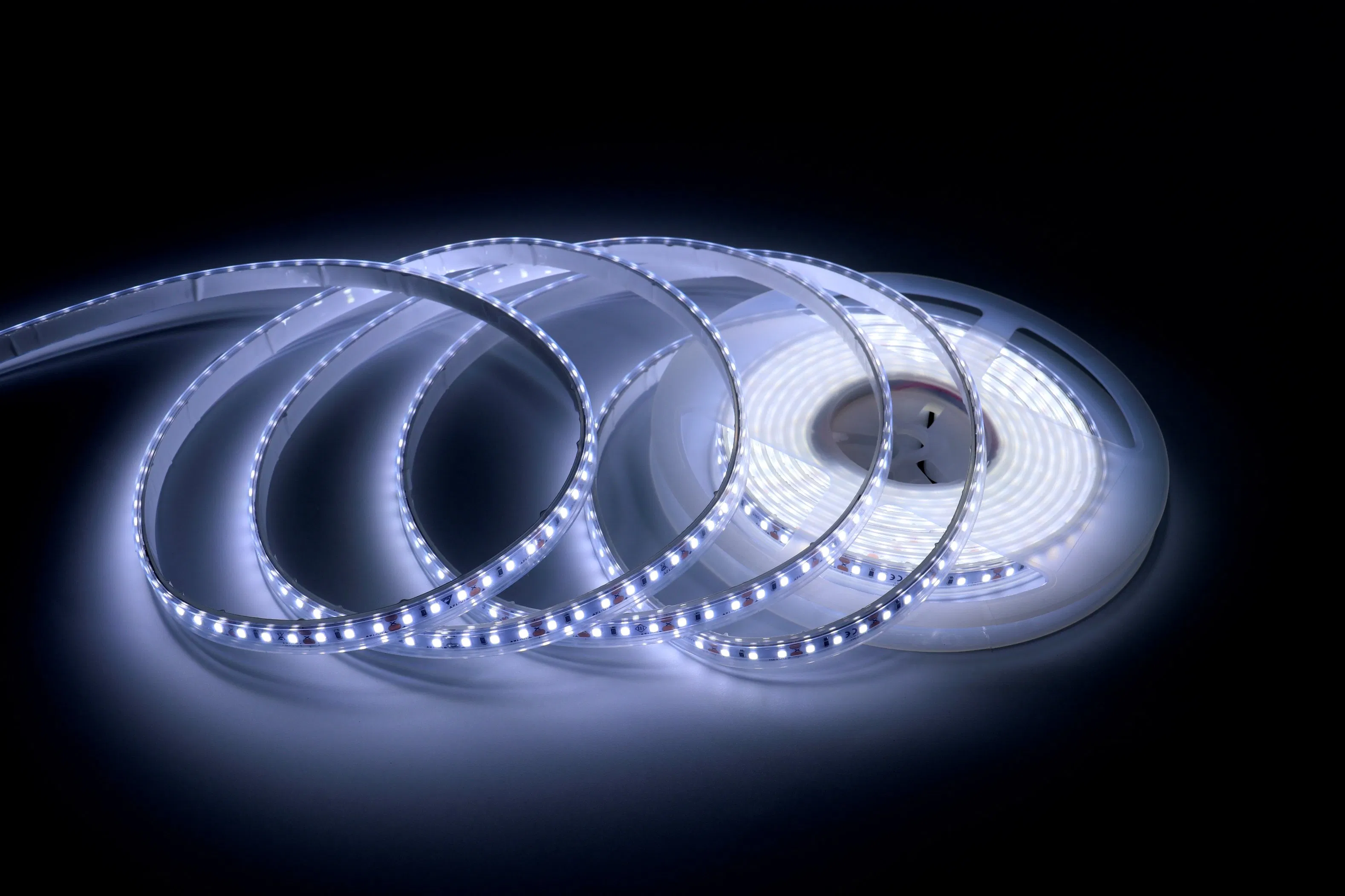 3 Years Warranty 2835SMD IP65 Waterproof Flexible LED Strip Light with UL, CE