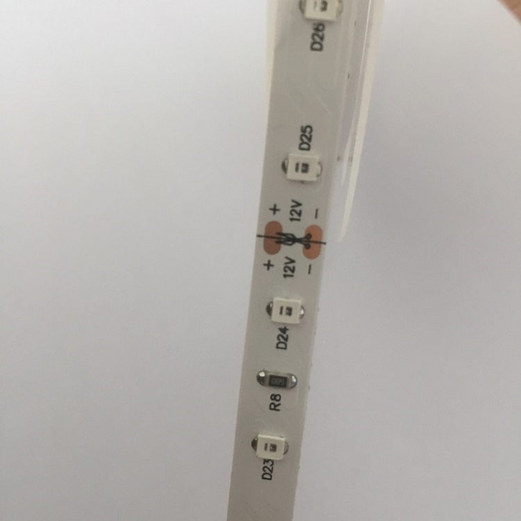 SMD2835 Constant Current LED Light Strip with 8mm PCB