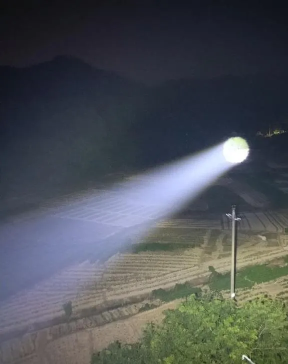 Searchlight Detail 3