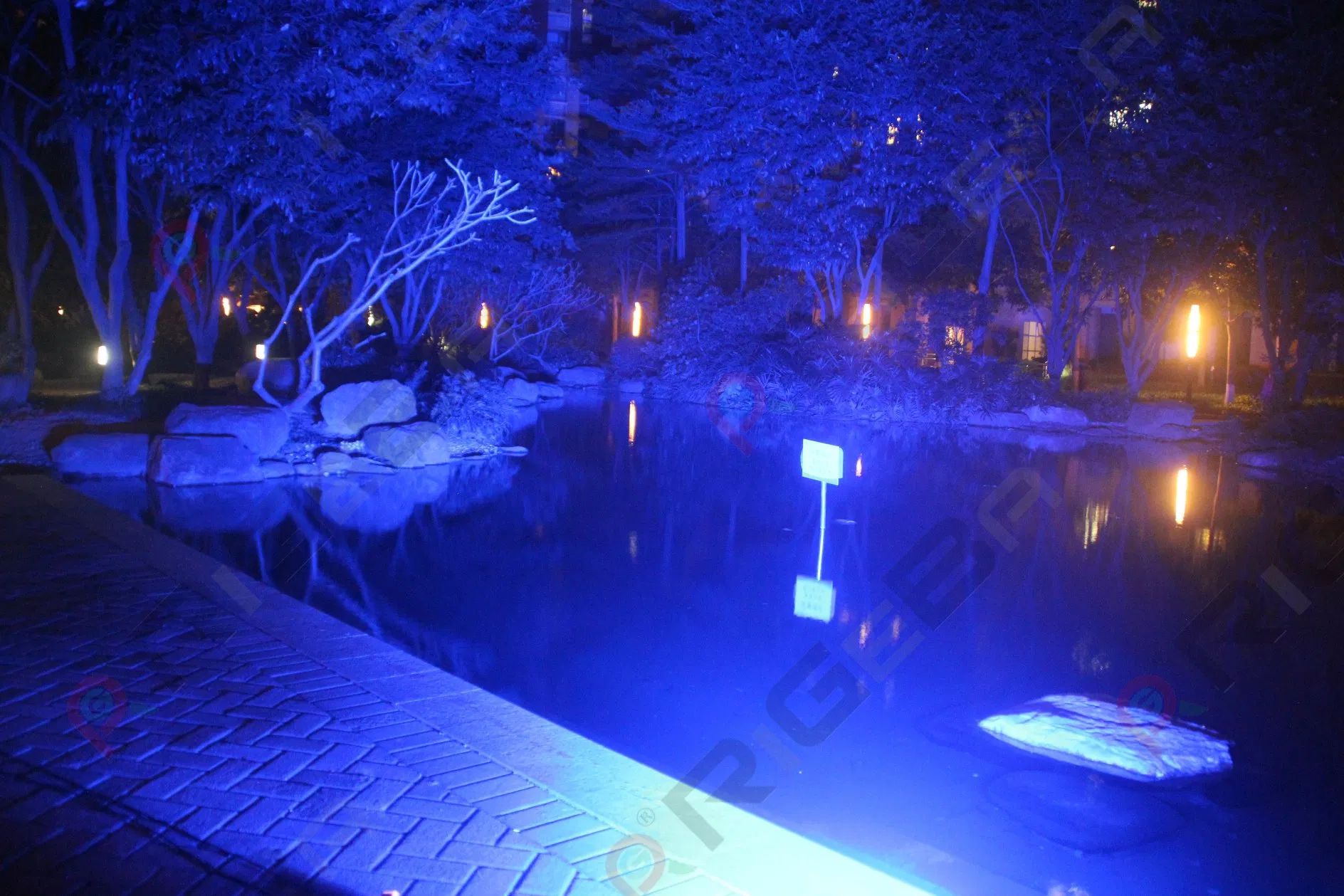 Rigeba 14LEDs*30W 4in1 Outdoor LED Wall Washer Light for Landscape