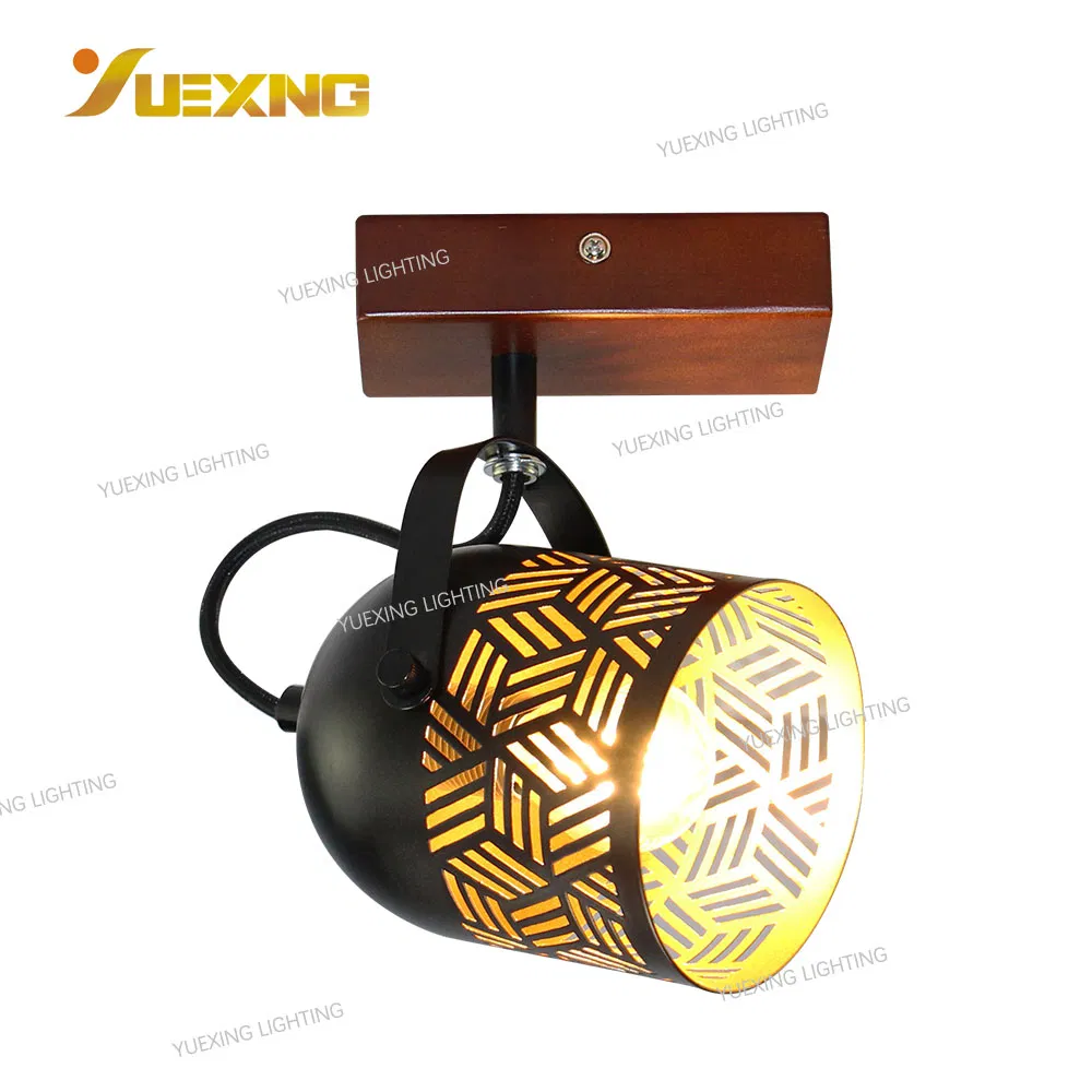 Factory Price LED E14 Halogen Bulb IP20 Red Wood Base Light Focus Lamp Commercial Spot Lighting Spotlight Light