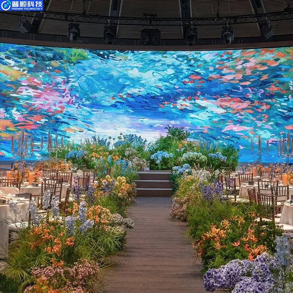 Pushunled High-Quality Waterproof &amp; Curved Rental LED Displays for Indoor Outdoor Advertising P2.604, P3.91 Video Walls