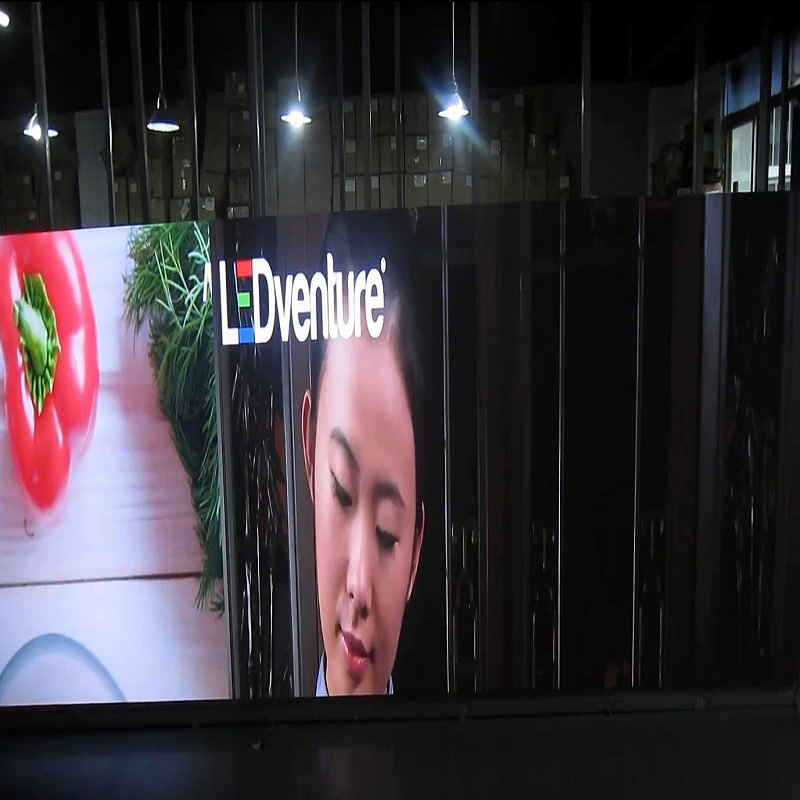 960*960mm P5 Outdoor Advertising Mobile Roof LED Advertising Display for Stage Truck