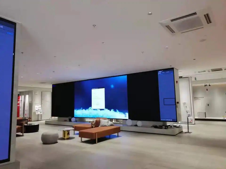 Indoor P1.2 Small Pixel Pitch Indoor COB LED Screen LED Advertising Display