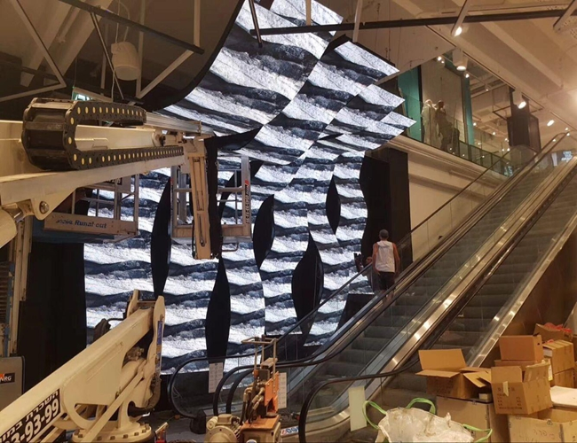 Flexible Curved P1.875 P2 P2.5 P3 HD Video LED Display Indoor Soft LED Screen