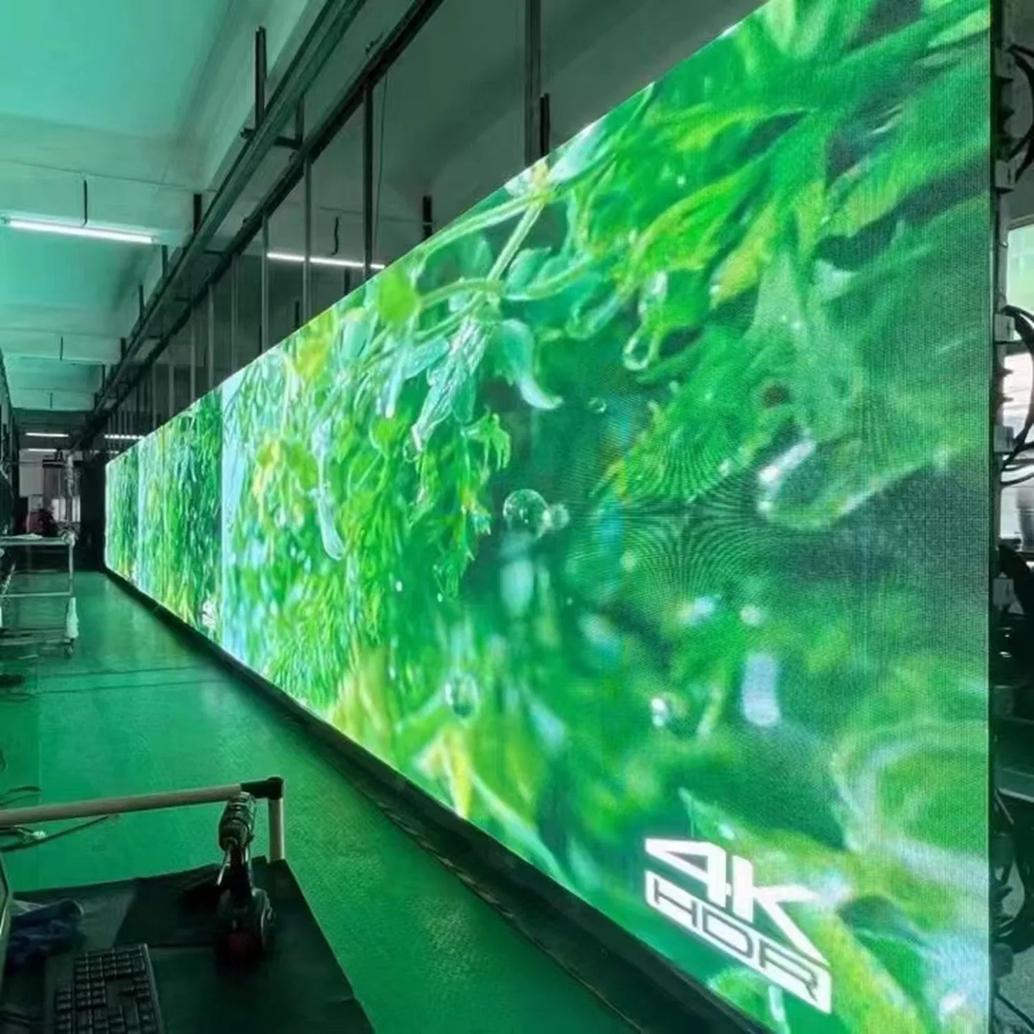 P1.904 Small Pixel Pitch HD Screen TV P1.9 P1.923 Indoor LED Display Sign