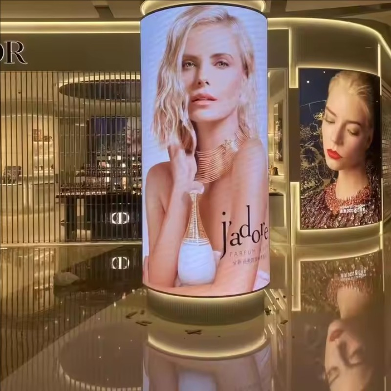 Best Selling P3.91 Flexible LED Curved Screen Digital Signage Display