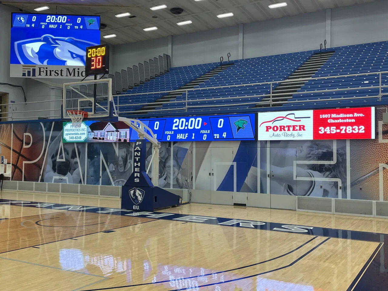 Aoweled Outdoor Waterproof Front Rear Service LED Display Screen for Soccer Football Sports Stadium LED Screen