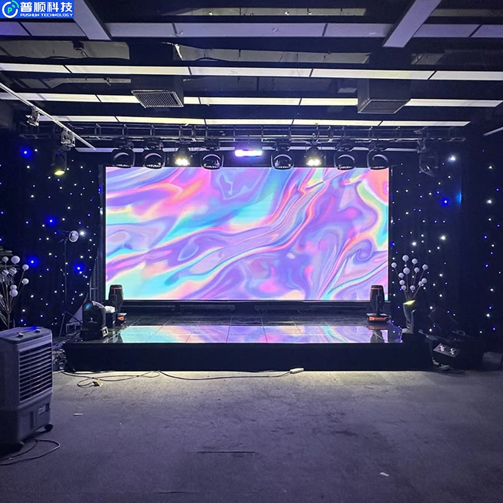 Pushunled High-Quality Waterproof &amp; Curved Rental LED Displays for Indoor Outdoor Advertising P2.604, P3.91 Video Walls