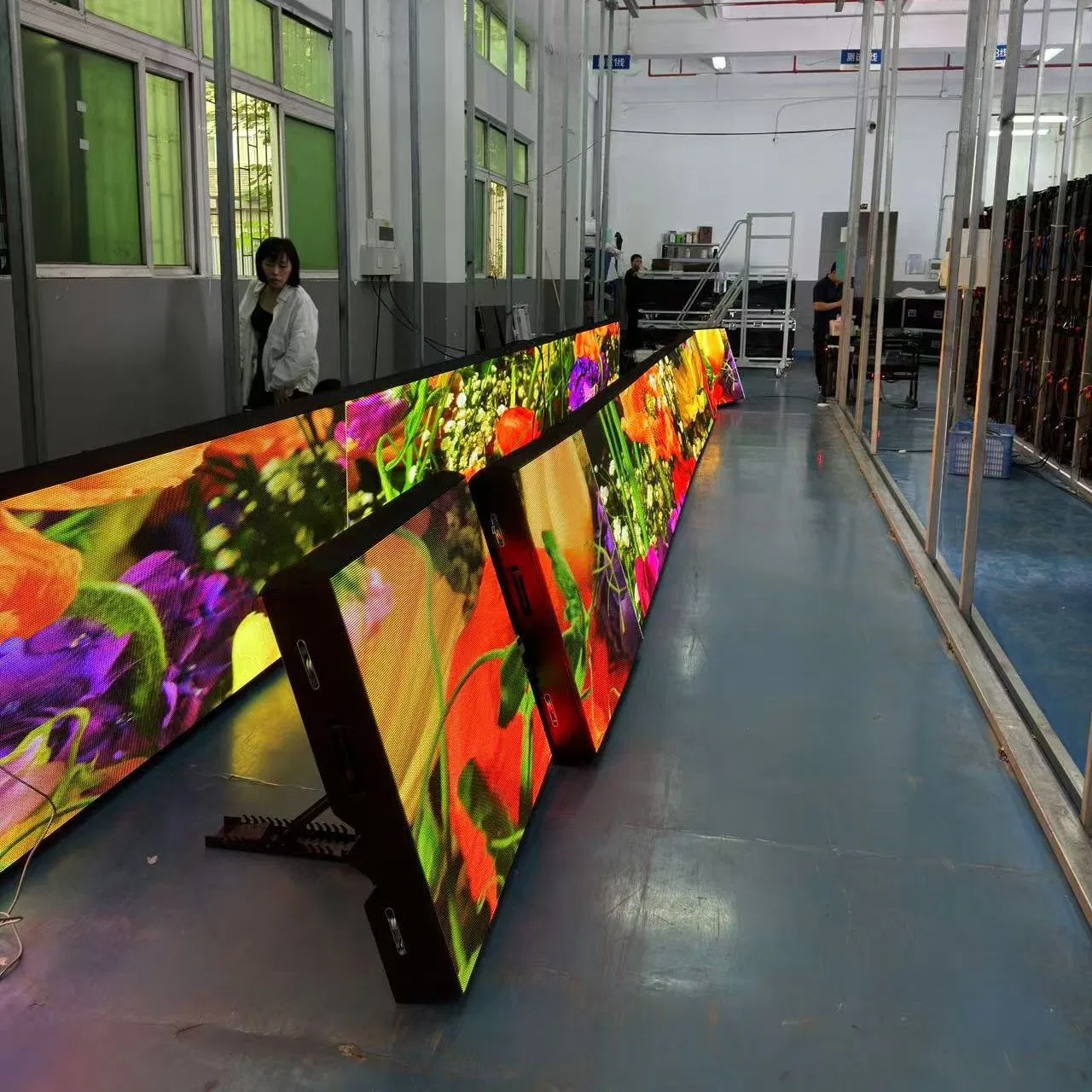 Indoor Sports Gym/Football Stadium P10 Advertising LED Sign Display LED Screen