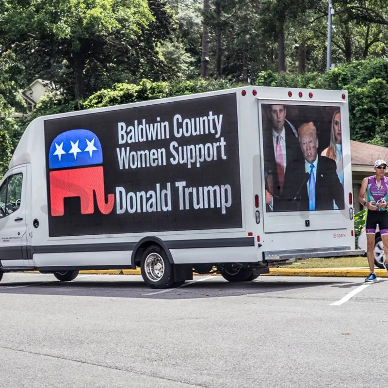 Mobile Truck Digital Advertising Board P5 LED Sign Billboard HD LED Car Display