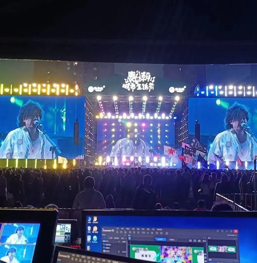 Indoor Small Pitch LED Display with Very High Resolution and High Performance for Digital Signage and Commercial Displays, etc.