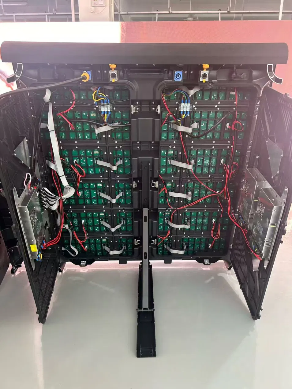 Stadium LED Screen Support