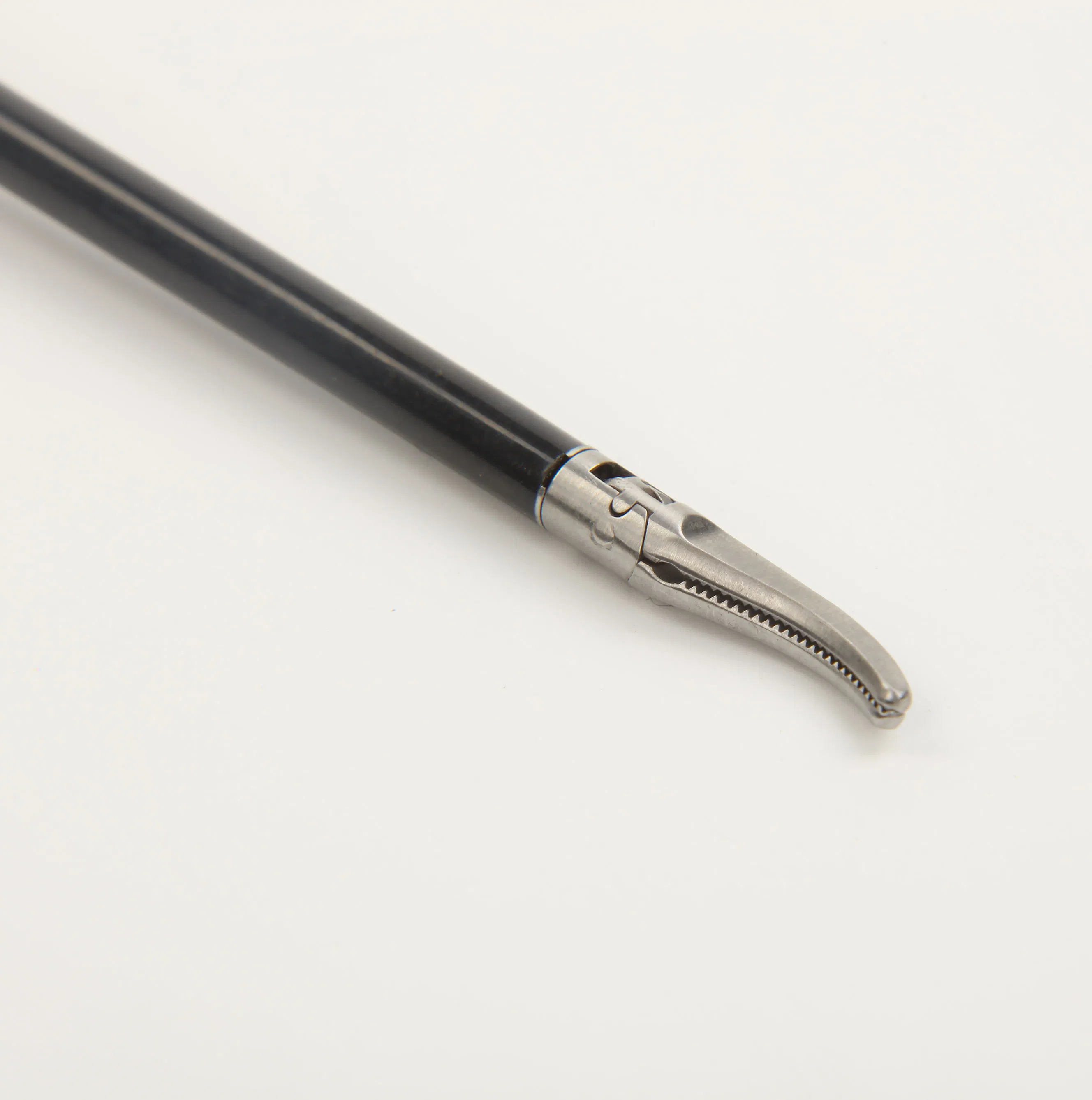 Laparoscopy Endoscopy Surgical Instruments Electric Coagulator Electrode Forceps China Double-Action Endoscope Straight Curved Grasping Laparoscope