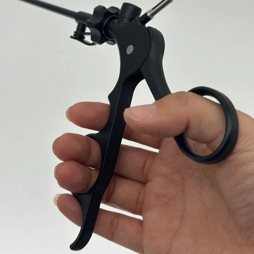 Disposable Sterile Laparoscopic Tissue Grasping Forceps - Manual Reusable-Style Instrument for General Abdominal Surgical Procedures