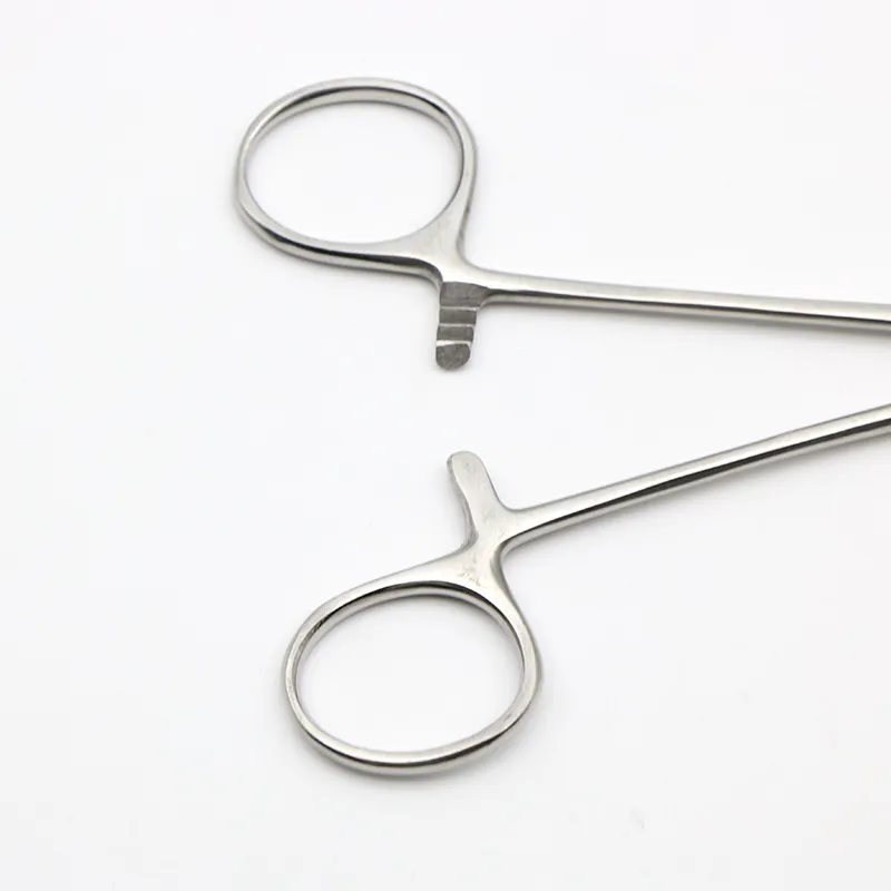 14cm Thick Needle Holder 2