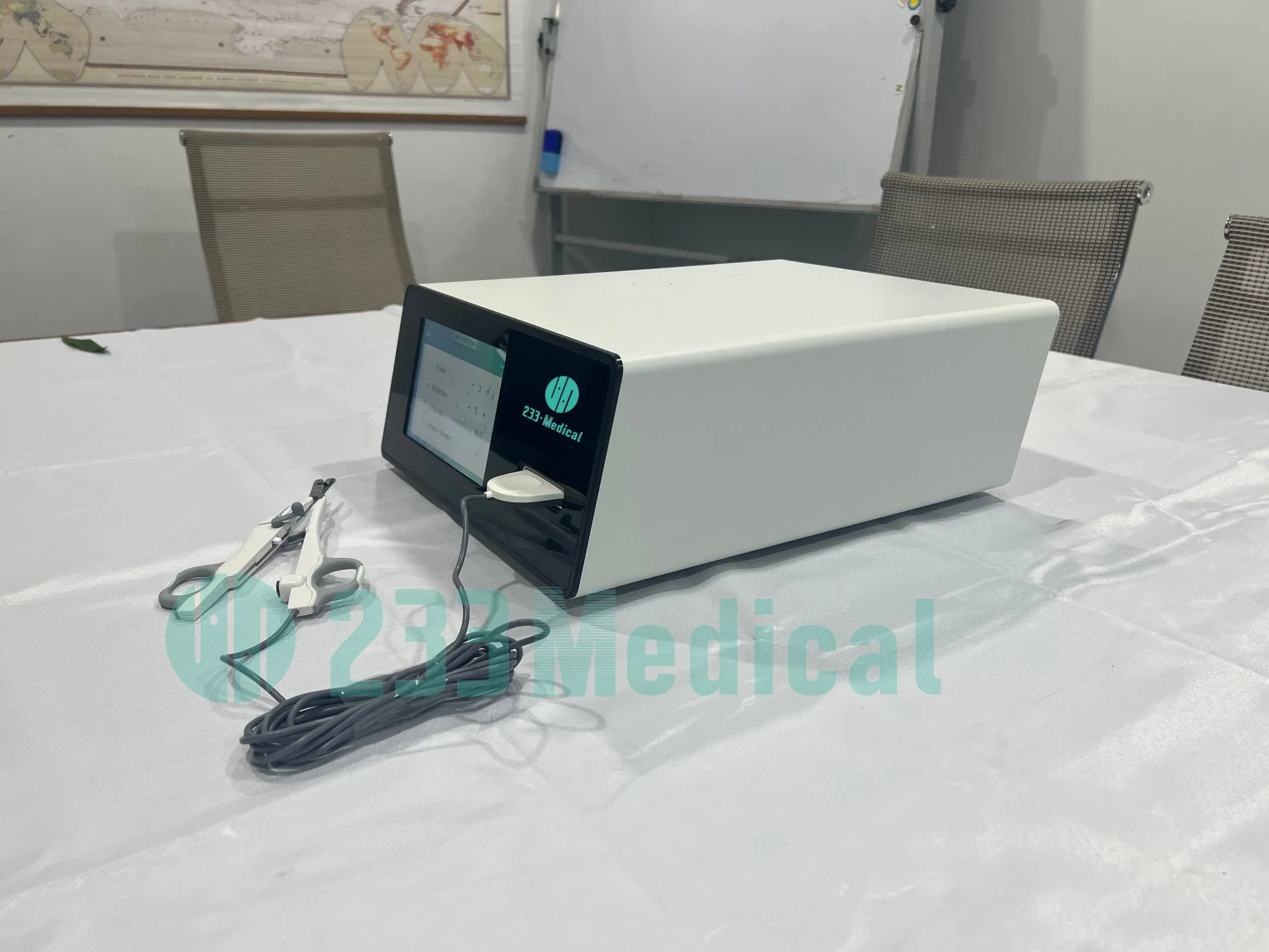 Electric Laparoscopic Stapling Cutting Surgical Instrument Echelon 45mm 60mm Powered Endoscopic Stapler for Abdominal Surgery