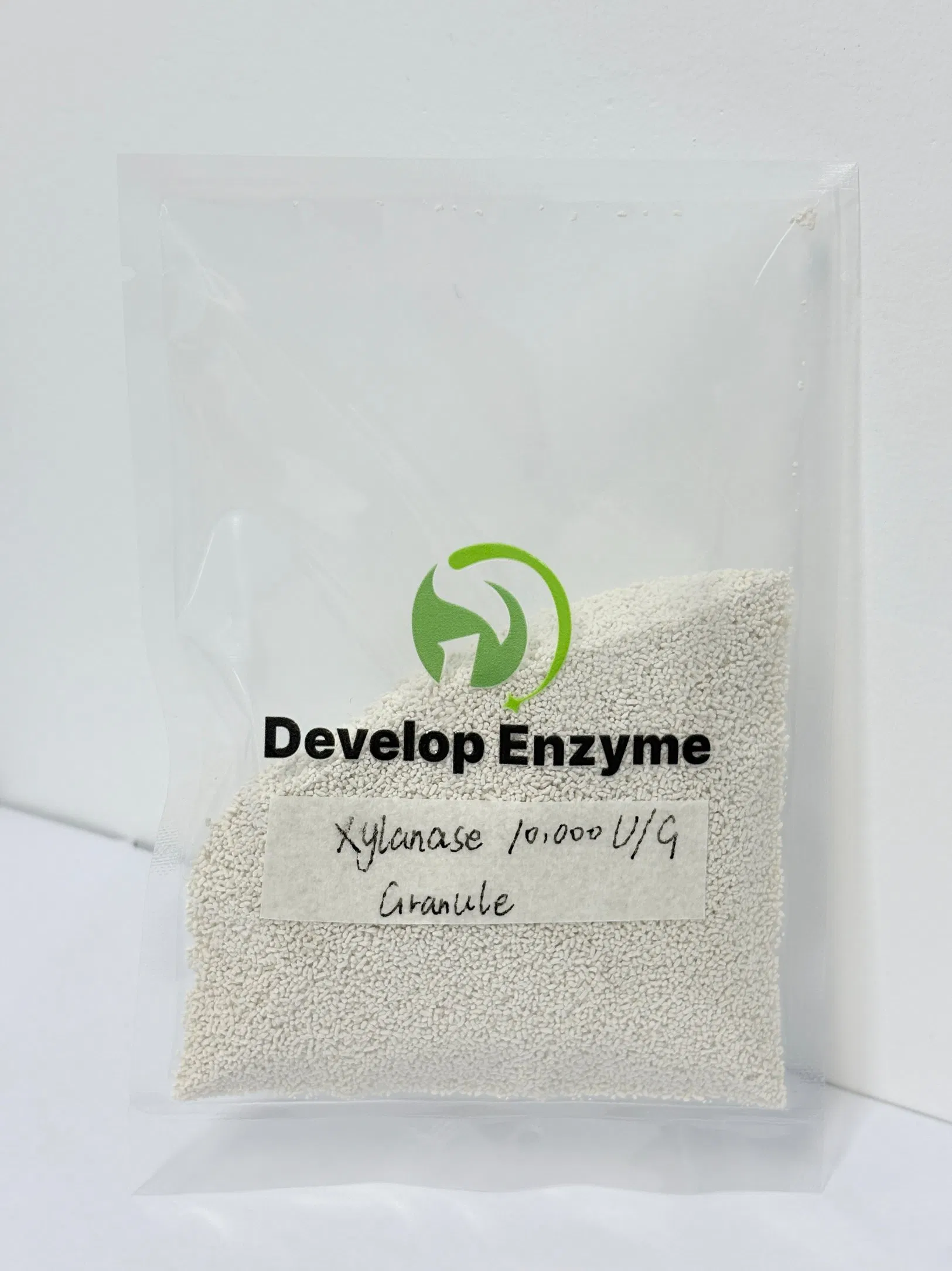 Feed Additive Enzyme Nutrient Release Reduce Intestinal Viscosity Gut Health Improvement Thermostability Feed Mill Water Line Animal Health Xylanase Feed Enzyme