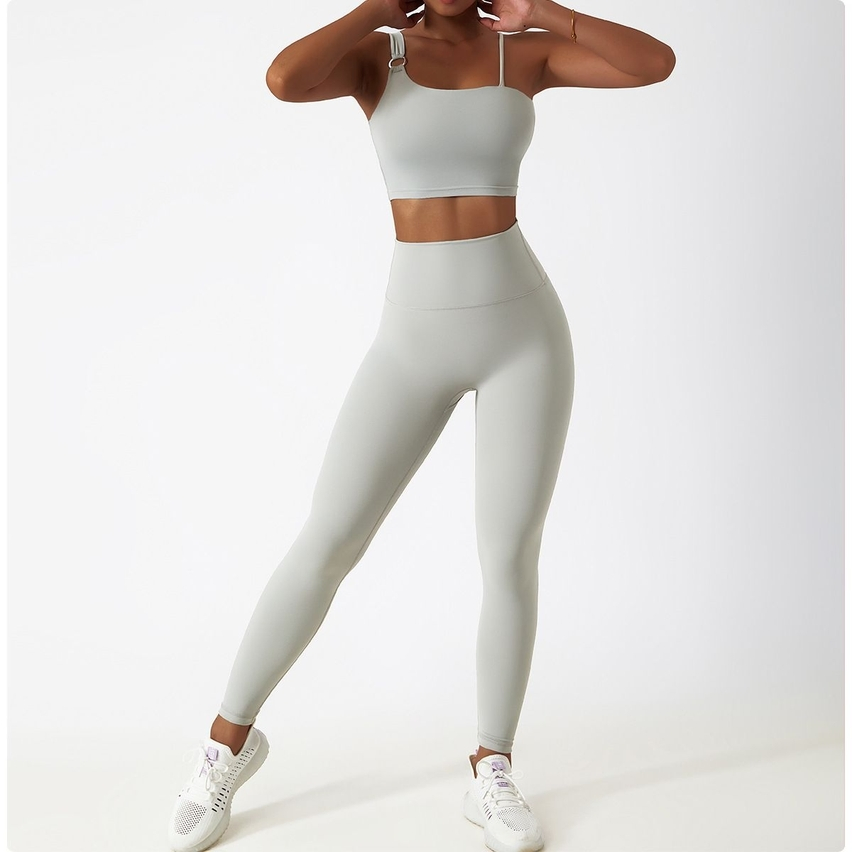 Lightweight Feathery Fashion Yoga Bra Gym Wear Sex Yoga Bra Ladies Yoga Vest Yoga Sports Bra for on-The-Go Workouts