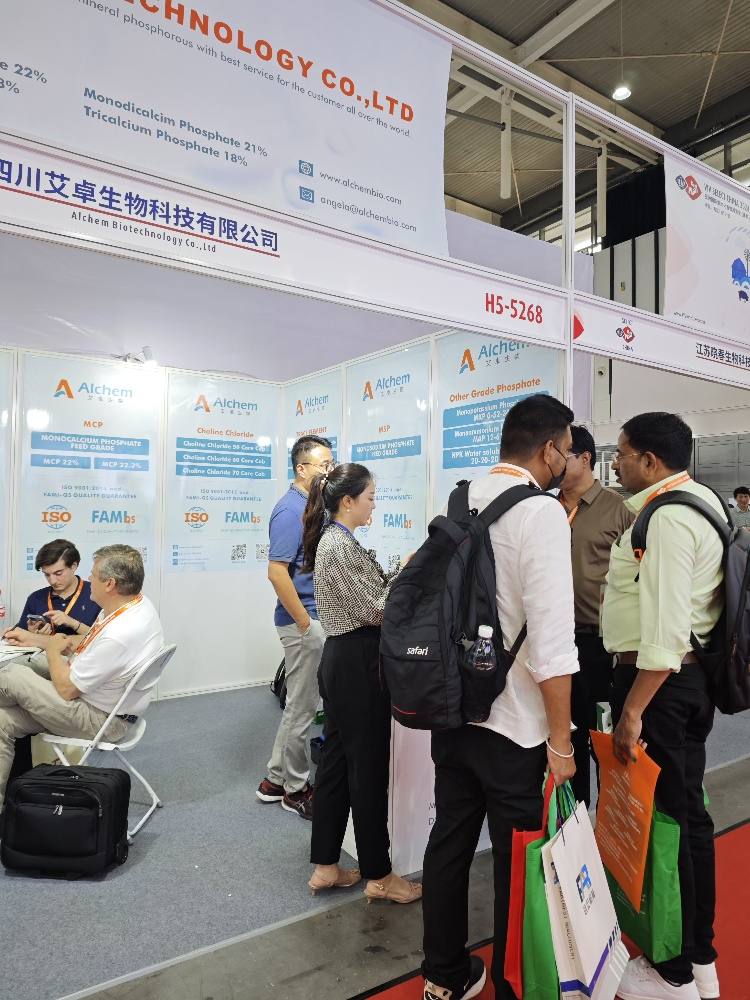 Enhance Aquatic Animals Growth with Monocalcium Phosphate Mcp 22