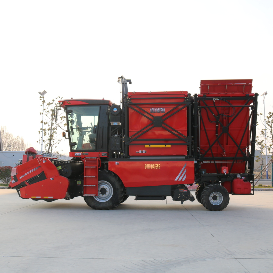 Agricultural Corn Combine Harvester Designed for High Yield Crops and Long Working Hours
