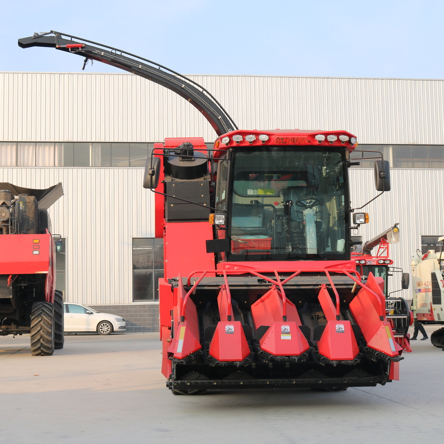 Agricultural Corn Combine Harvester Designed for High Yield Crops and Long Working Hours
