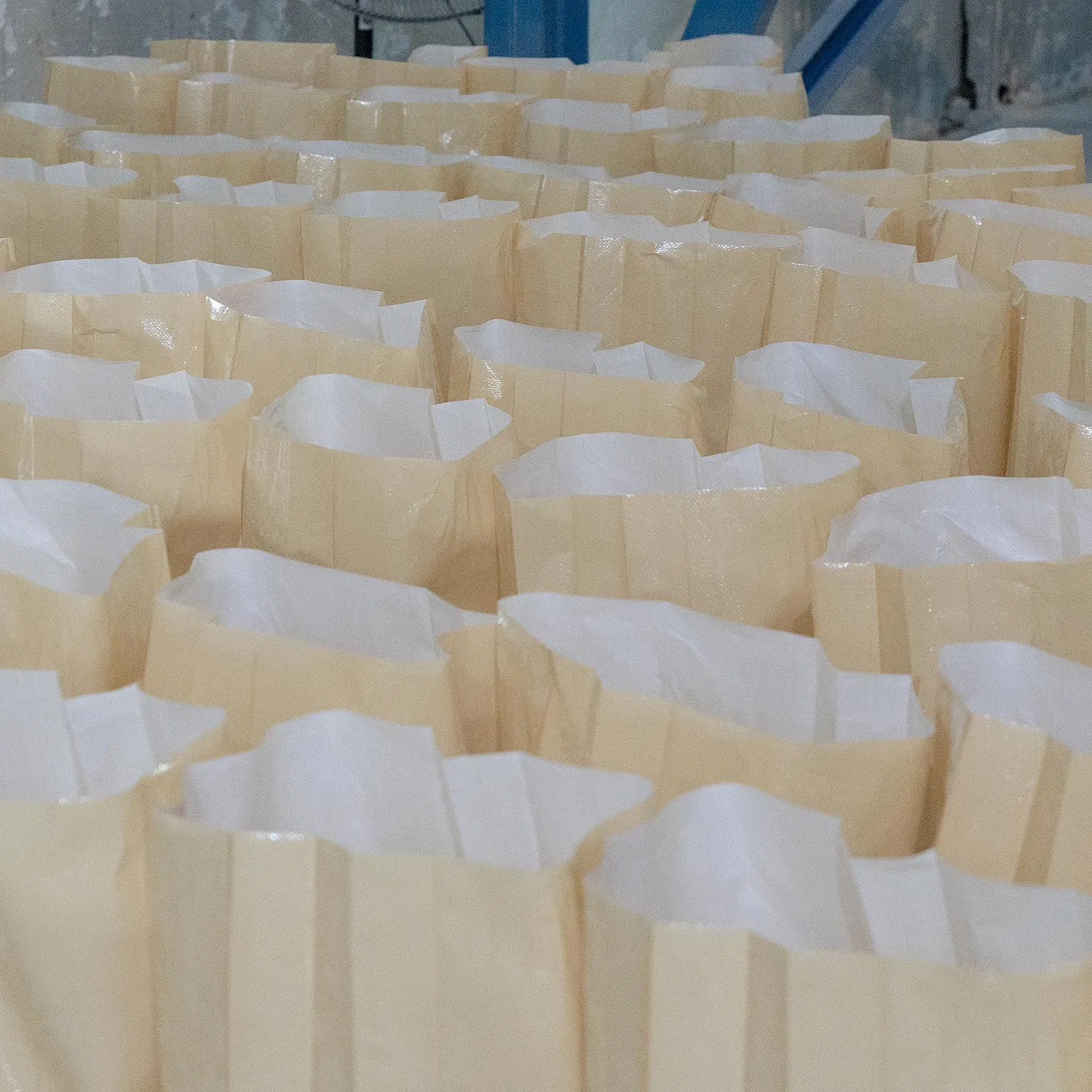 Powder Feed Grade Neutral Protease Enzyme Improve Protein Utilization and Animal Growth