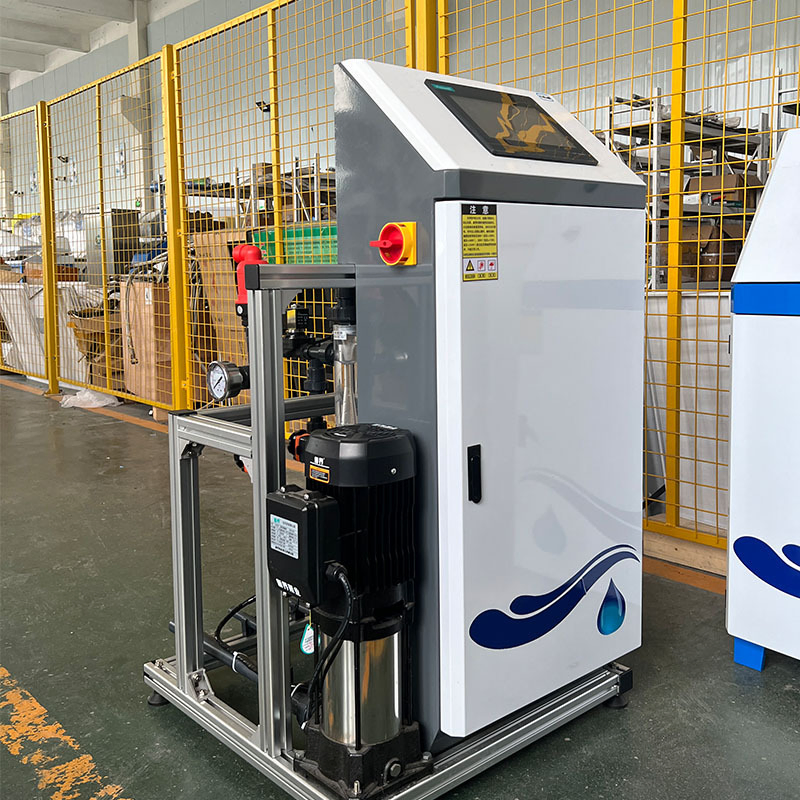 High-Uniformity Integrated Crop-Feeding System - Emphasizes Even Distribution and Full-Cycle Crop Nutrition.