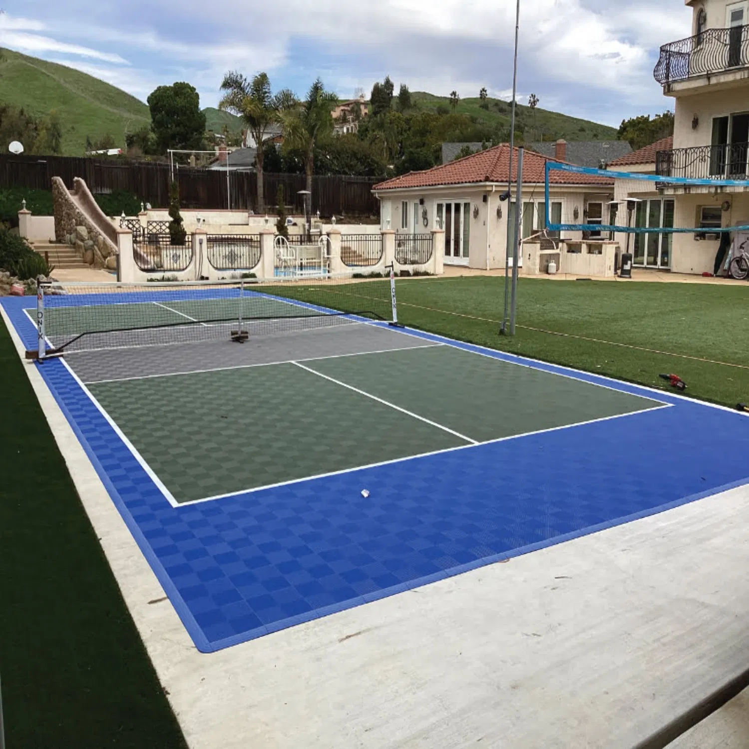 Indoor Outdoor Multi Purpose PP Plastic Sport Court Interlocking Sport Basketball Volleyball Floor Interlocking Tile Futsal Sport Flooring