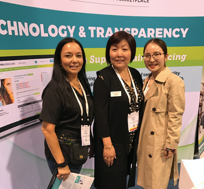Le-Nutra booth at international ingredients exhibition