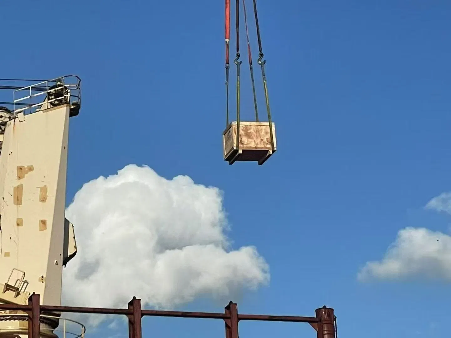Project Logistics — Heavy Lift &amp; Oversized Cargo Shipping From China to Fortaleza, Guayaquil, Hena, Kingston, Cabello