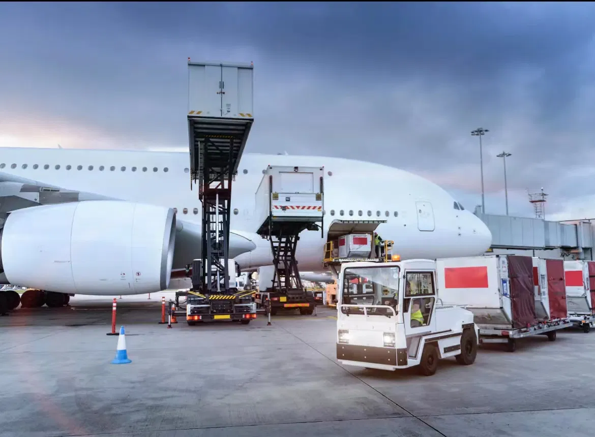 Air Freight From Lanzhou (LHW) , Guiyang (KWE) , Xi’ an (XIY) in China to Helsinki-Vantaa Airport (HEL) in Finland, by DHL/FedEx/UPS/TNT/Express