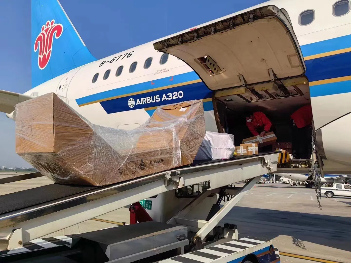 Air Freight From Hangzhou (HGH) , Chongqing (CKG) , Haikou (HAK) in China to Brussels Airport (BRU) in Belgium Shipping Logistics Service