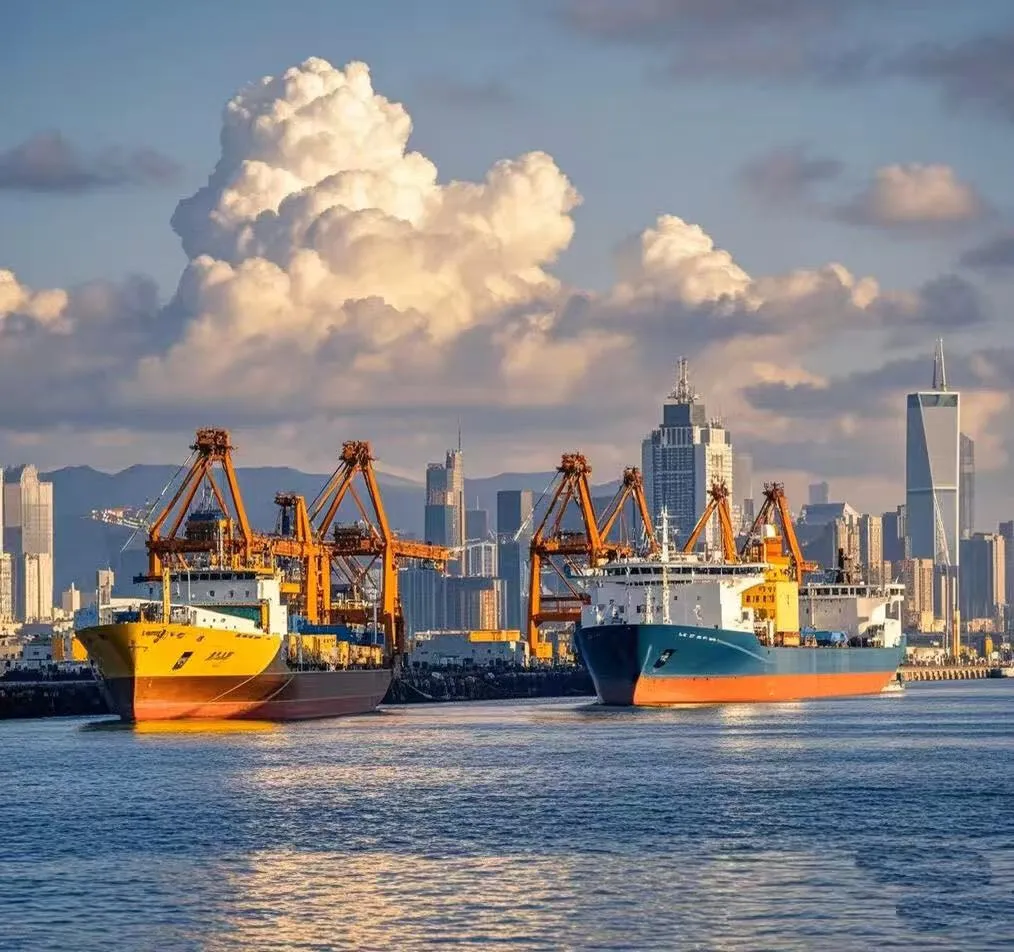 20/40 Feet Ocean Shipping / Ocean Freight Cargo. From China to Mauritius. by Full Container or Less-Than-Container-Load Transportation (handled at Port Louis)