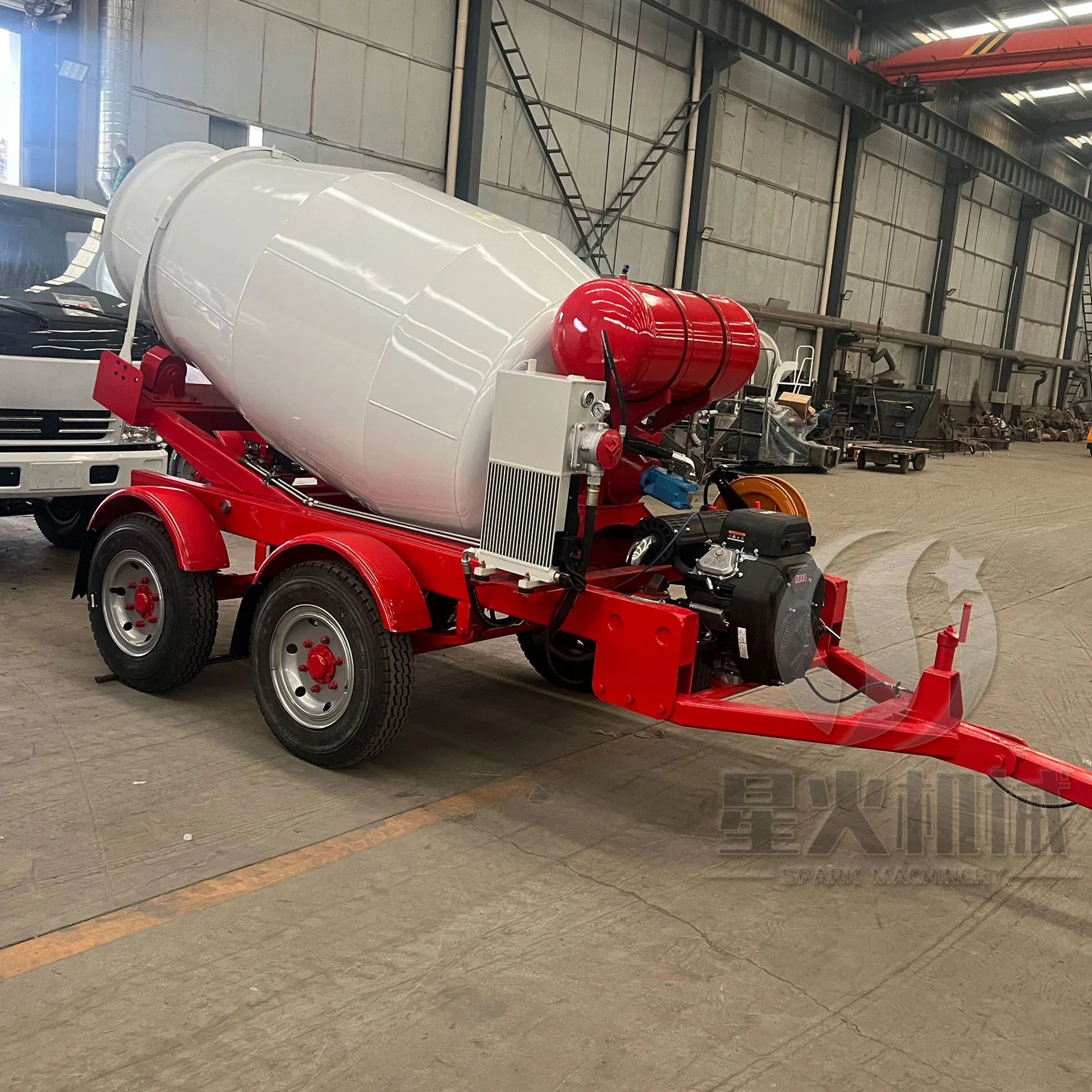 Diesel Electric Gasoline Engine 6m3 Trailer Concrete Mixer Drum Truck Back View