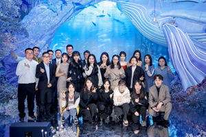 Group award display