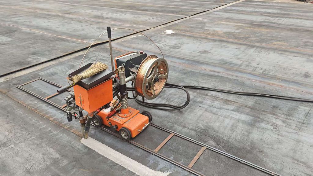 Automatic welding machine for high-quality structural welding operations