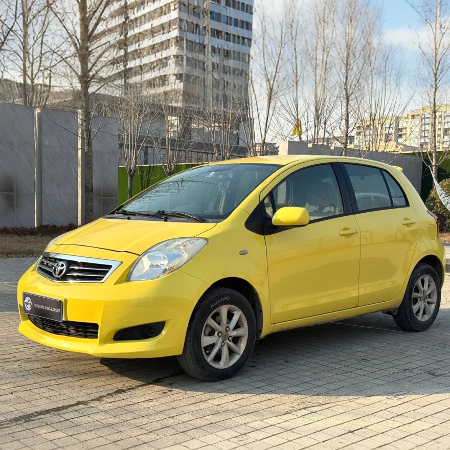 Toyota Yaris L Front View